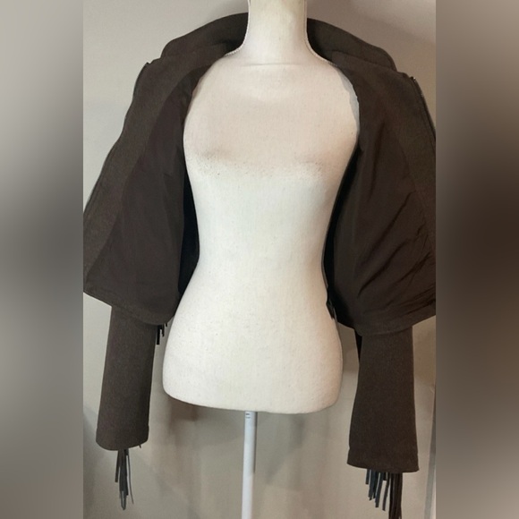 BLANK NYC Women’s Brown Cropped Fringe Jacket Western Style Relaxed Fit Sz S NWT - Picture 9 of 12